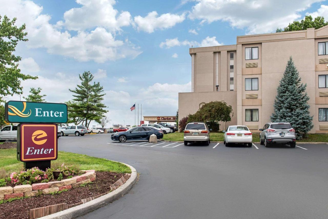 Clarion Hotel Indianapolis Exterior photo